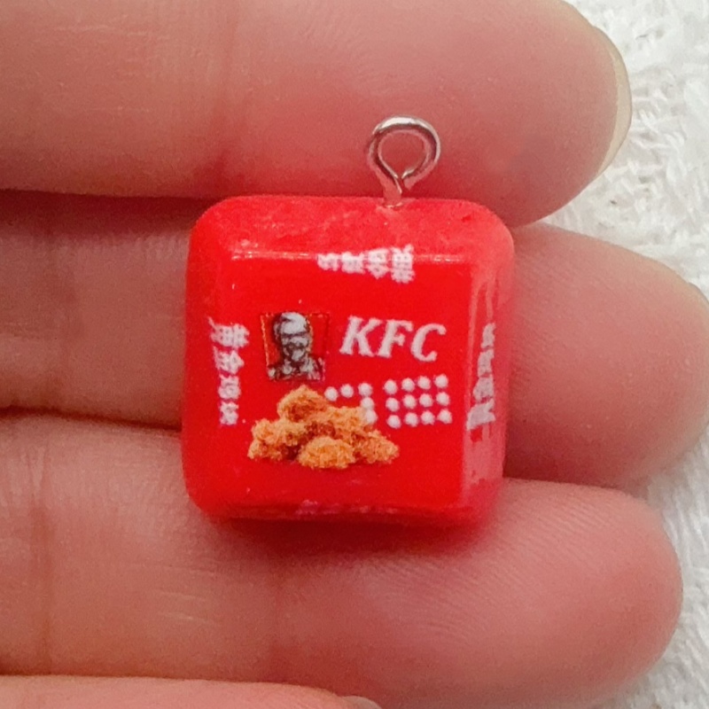 10個入り漫画風樹脂製フードバッグキーホルダー、バッグの装飾 - Novelty Gifts のレビューと価格
