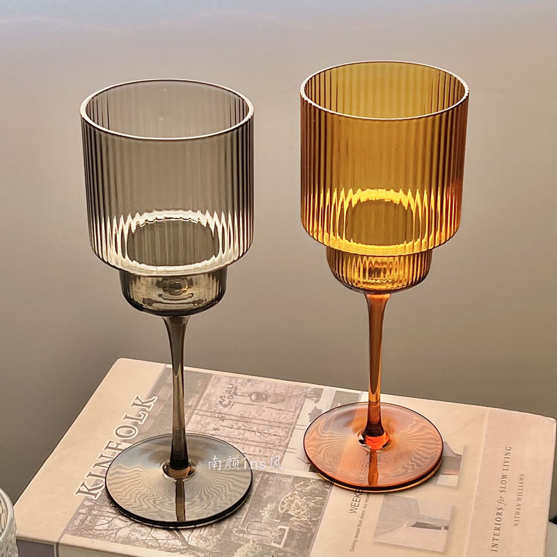 350 ミリリットルカラー北欧ストライプゴブレットワイングラ - Glow In The Dark Party Glasses のレビューと価格